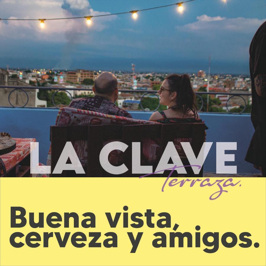La Clave Hostel & Rooftop Cali Exterior photo